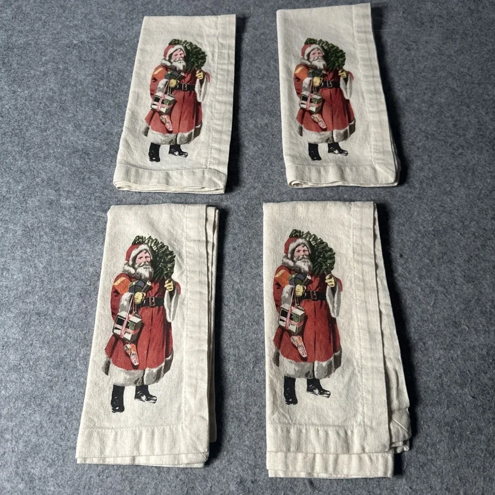 Pottery Barn Santa Claus Father Christmas Cloth Napkins Set of 4 Cotton Ivory